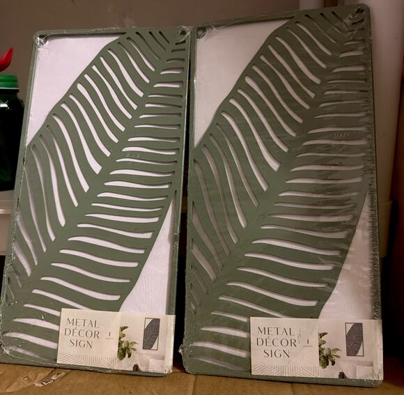 Target Other - Set Of 2 Leaf Metal Decor Sign Green New